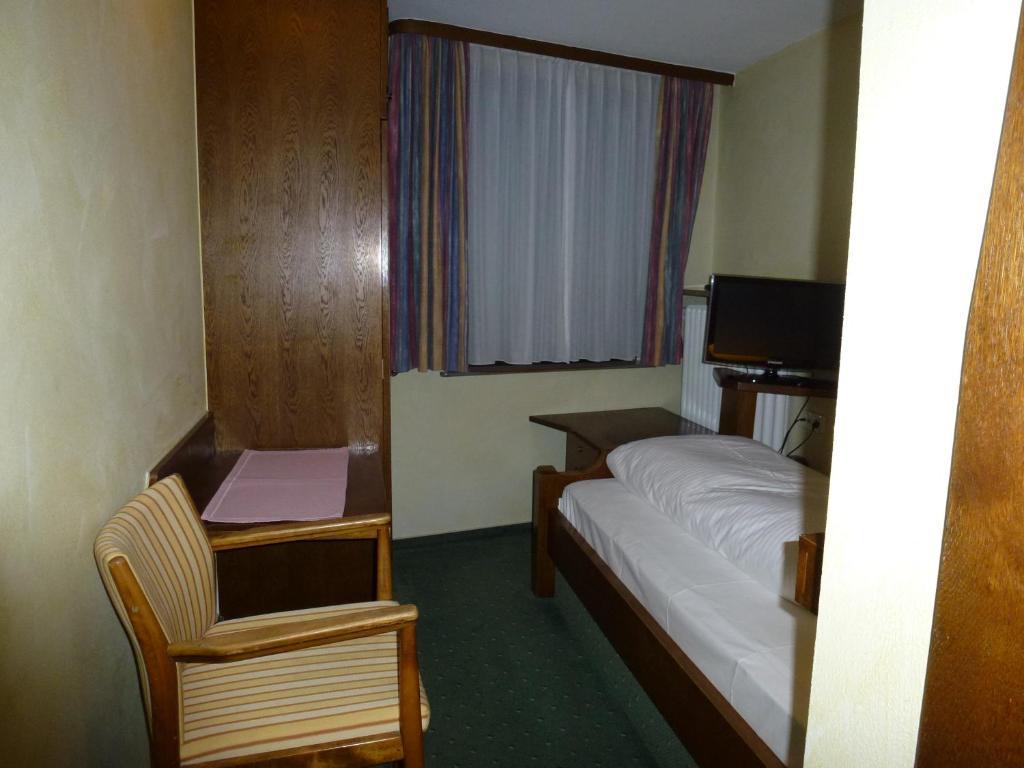 Gasthof Hotel Reif Königstein in der Oberpfalz Pokój zdjęcie